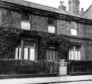 Toxteth Prints: Ivy Cottage at Kelvin Grove, Toxteth. 13th April 1967