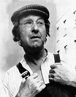 Jack Douglas Actor Comedian as Alf Ippittitimus DBase