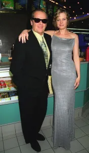 Jack Nicholson and girlfriend Rebecca Broussard 1998 back together at the premiere