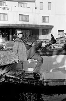 Kick Prints: Jack Nicholson poses for photographers outside The Dorchester Hotel to promote his new