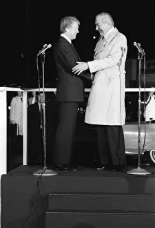 00156 Prints: James Callaghan May 1977 with President Jimmy Carter at London Airport