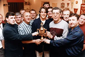 Jamie Redknapp, awarded Liverpool Away Supporters Club, Player of the Season Trophy