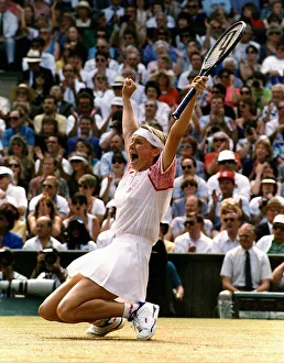 Jana Novotna tennis player celebrates after beating Martina Navratilova in the semi-final