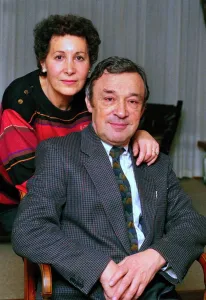 Survivors Prints: Janek Weber & his wife, Charlotte, holocaust survivors - February 1994 - 01 / 02 / 1994