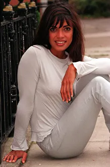 Jenny Powell TV Presenter September 1998 A©mirrorpix
