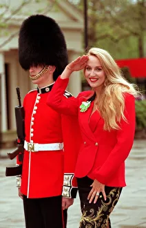 JERRY HALL AT MACMILLAN NURSE APPEAL PHOTO SHOOT 01 / 05 / 1992