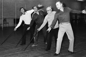 00827 Prints: Jerry Stevens, Lennie Bennett, Arthur Lowe and Ernest Maxin at rehearsals for Lennie