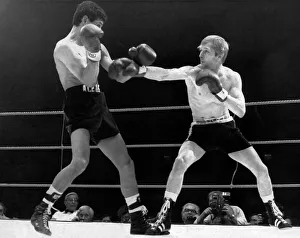 Jim Watt fights Alexis Arguello at Wembley London 1981