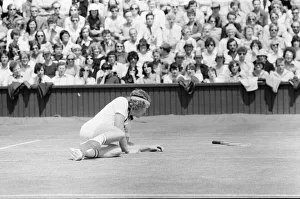 01229 Prints: Jimmy Connors v John McEnroe, Wimbledon Mens Semi Final, Thursday 30th June 1977