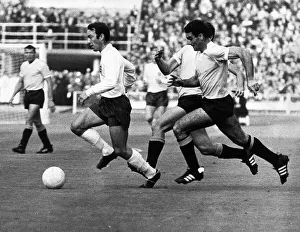 World Cup Prints: Jimmy Greaves England v Uruguay 11th July 1966 with Luis Ubinas in pursuit