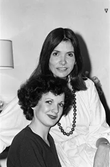 01237 Prints: Joan Bakewell and her daughter, 16-year-old Harriet at home in Primrose Hill, London