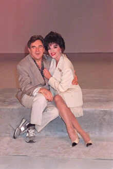 Images Dated 10th April 1991: JOAN COLLINS AND ANTHONY NEWLEY IN STUDIO PHOTO CALL TO PROMOTE NEW BBC SERIES