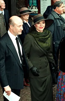 Author Prints: JOAN COLLINS AT LAURENCE OLIVIER MEMORIAL SERVICE AT WESTMINSTER ABBEY