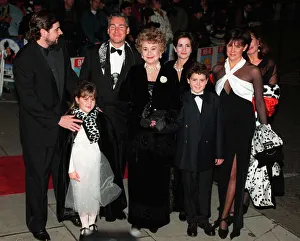 Joan Plowright Actress and family at the Film Premiere of 101 Dalmations