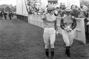 Two of the jockeys in the Daily Mirror Womens Race chat before the race at Redcar 4th