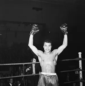 Light Heavyweight Prints: John Conteh vs Dave Matthews, non title fight at the Ice Stadium, Nottingham, England