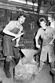00489 Prints: John Garland-Taylor and his son James at the Hatton Craft centre in Warwickshire