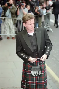 John Gordon Sinclair at the film premiere of Entrapment'at the Odeon cinema