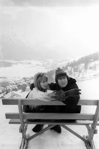 00084 Prints: John Lennon and wife Cynthia Lennon in St Moritz on a Skiing Holiday January 1965