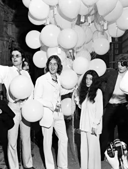 Balloons Prints: John Lennon with Yoko Ono at the unveiling of his painting at the Robert Fraser Gallery