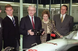 01396 Prints: John Major and wife Norma visiting the headquarters of McLaren motor racing team during