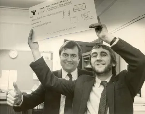 00018 Prints: John Prescott hands over a cheques from Tyne Wear County Council to Norman Watson of