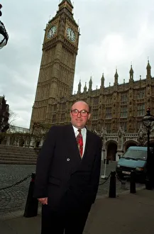 Big Ben Prints: JOHN SMITH STANDING OUTSIDE HOUSES OF PARLIAMENT 15 / 04 / 1992