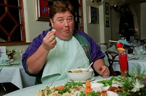 Jonathan Coleman Radio / TV Presenter May 98 Eating chinese food in the Singapore