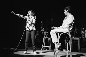 01140 Prints: Judy Garland and her daughter Liza Minnelli are returning to the London Palladium for a