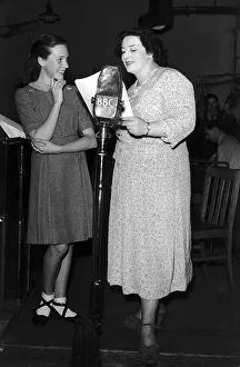 00007 Prints: Julie Andrews Actress with actress Hatti Jaques in the radio programme Educating Archie