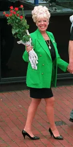 Julie Goodyear actress aka Bet Gilroy is happy on her last day at the set of Coronation