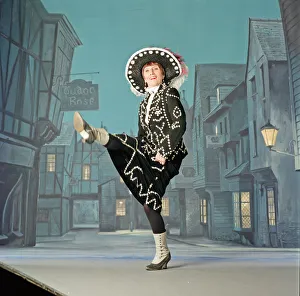 June Brown dressed as a Pearly Queen. 24th January 1995
