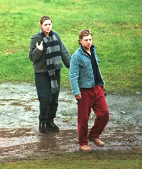 Honeymoons Prints: Kate Winslet and new husband Jim Threapleton Nov 1998 onn honeymoon in the Scottish