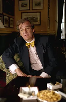 00106 Prints: Keith Floyd, celebrity chef & tv presenter July 1994