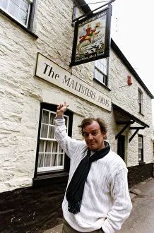 Keith Floyd Television Chef outside The Maltsters Arms near Totnes Devon *** Local