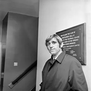 Keith Newton the Blackburn Rovers player signs for Everton