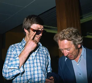 Ken Buchanan boxer 1980 Wearing checked shirt sun glasses