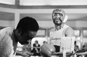 Images Dated 20th September 1976: Ken Norton training at the Solar Gym ahead of his third title fight with Muhammad Ali