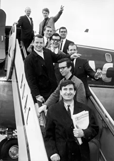 Aeroplane Prints: Kenny Ball and his Jazzmen leaving London for New York after waiting for work permits
