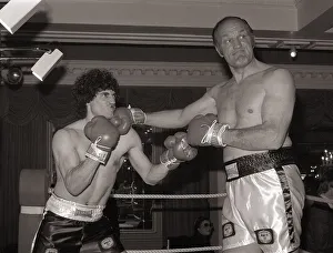 Kevin Keegan with Henry Cooper filming a commercial for Faberge product Brut 33