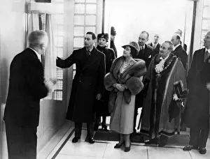 Core52 Prints: King George VI North East Visits with his wife Queen Elizabeth King George