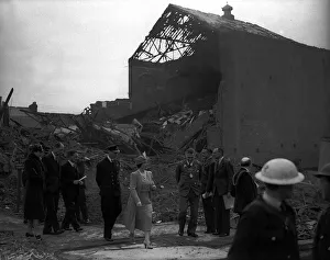 Kings Prints: King and Queen in Hull The King and Queen visiting an area of Hull that was damaged
