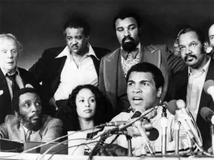 00326 Prints: The King of the Ring, Muhammad Ali became World Heavyweight champion for the third time
