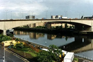 00201 Prints: Kingston Bridge Glasgow over River Clyde Anderston circa 1995