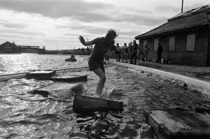 01059 Prints: Its a Knockout!'in Redcar. 1976