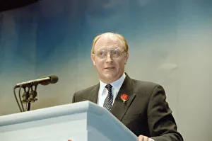 Labour Leader Neil Kinnock campaigns ahead of the 1992 General Election. 20th March 1992
