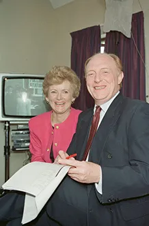 01391 Prints: Labour leader Neil Kinnock receives the results of the 1992 General Election alongside