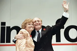 01391 Prints: Labour leader Neil Kinnock and his wife Glenys at the Labour press conference at Millbank