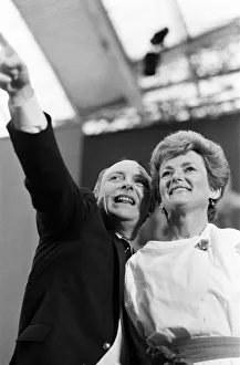01380 Prints: Labour Party rally held at the Business Design Centre during the 1987 election campaign