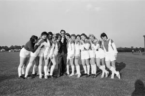 The eleven ladies of the British Independent Football team have just come back from Italy
